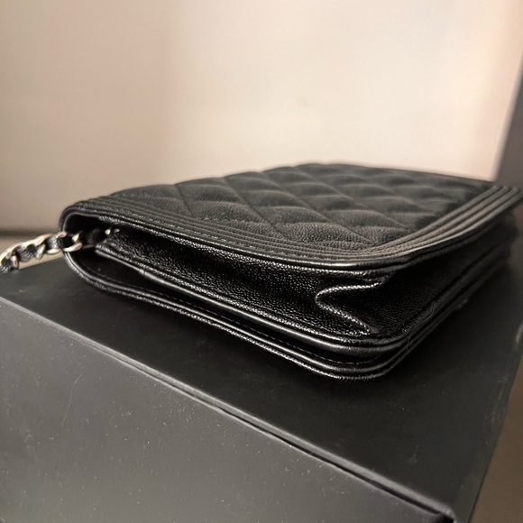 Mint Chanel boy on chain wallet in black with gunmetal chain - Picture 7 of 15